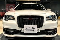 کرایسلەر 300